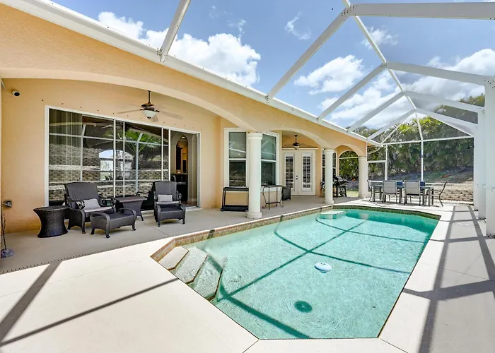 Marco Island Home With Private Pool 3 Mi Beach!