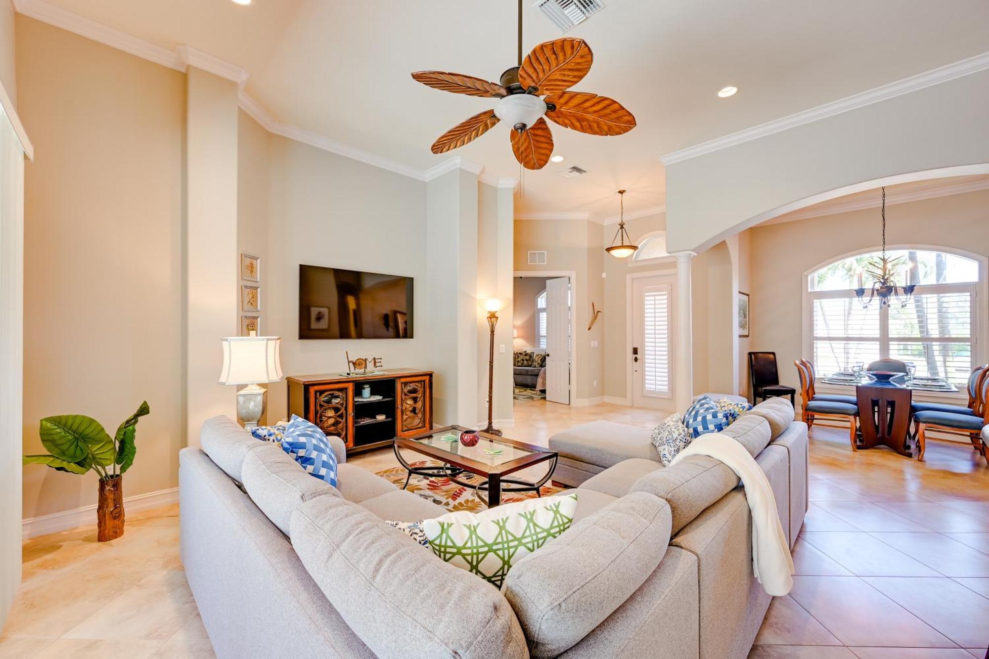 Holiday home With Private Pool 3 Mi Beach! Marco Island